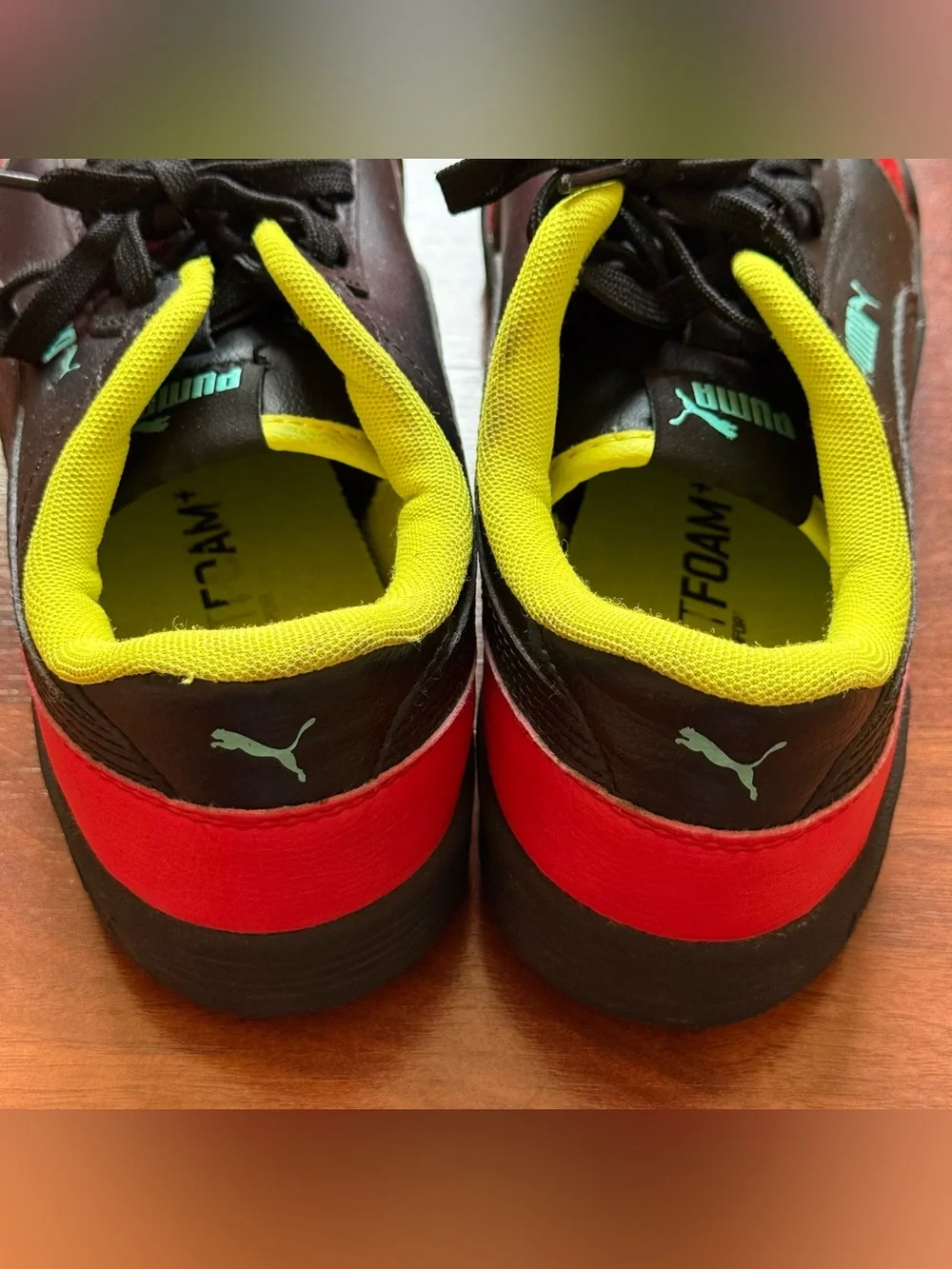 Puma Caracal sneakers men's size 7.5 women's size 9 black high-risk red nrgy